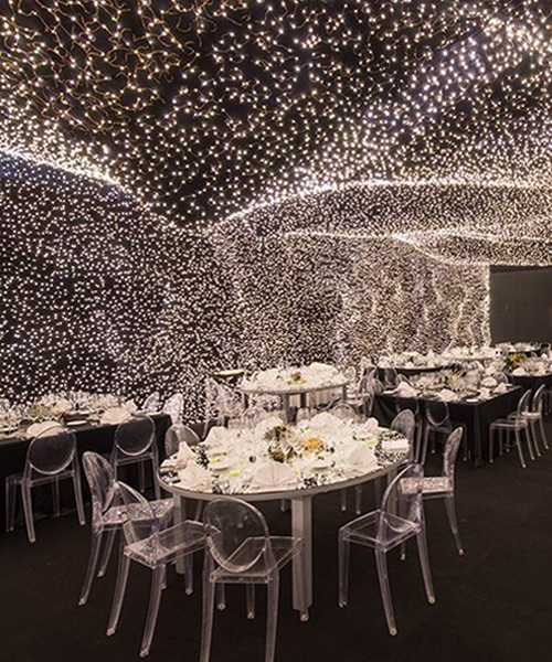 250,000 luces LED iluminan restaurante 'interestelar' en Ciudad de México