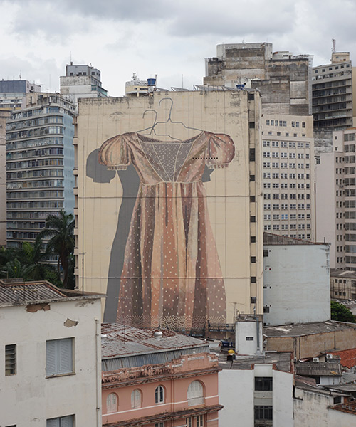 tamara djurovic, también conocida como 'hyuro', deja un legado de monumentales murales en todo el mundo