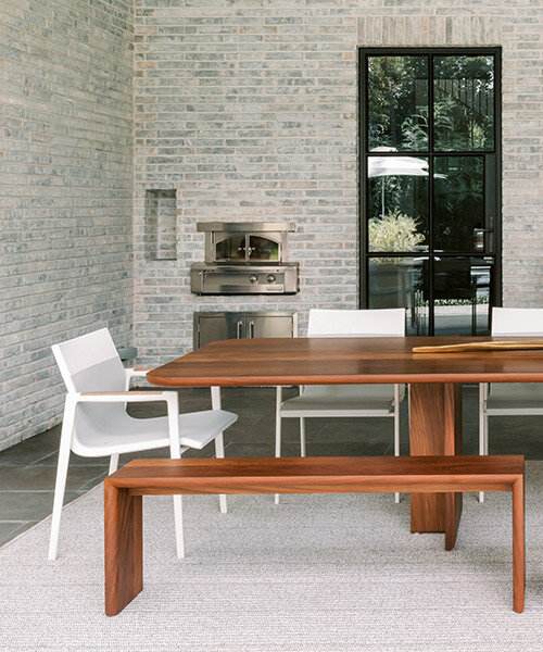 fabricante estadounidense de muebles skram muestra cómo funciona el lujo contemporáneo y sostenible