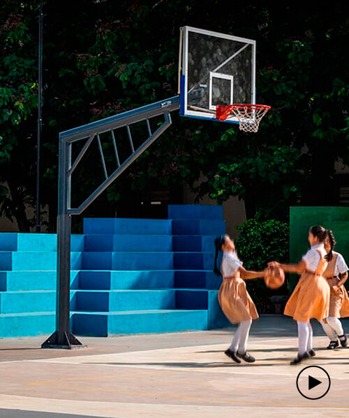 vibrantes gradas se elevan en escalinata para un campo escolar multifuncional en la india