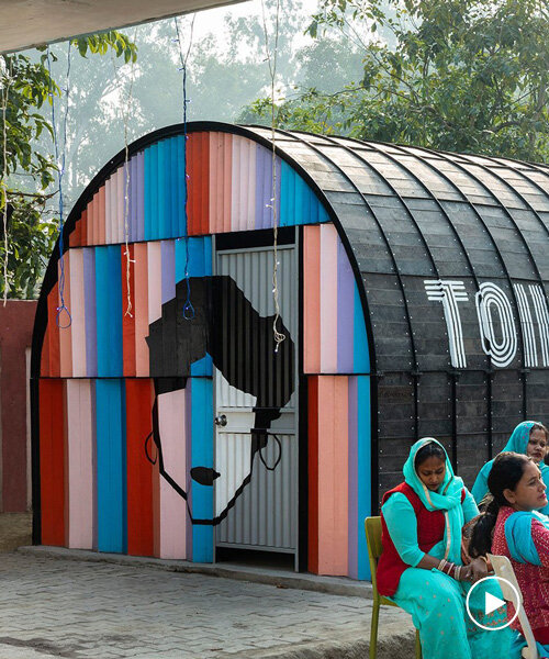 bloques de construcción 100 % reciclables hechos de desperdicios forman módulo de inodoro en india