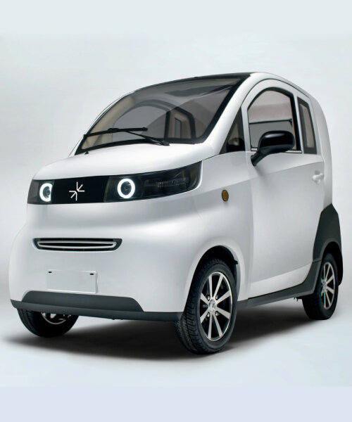 el mini coche eléctrico ARK zero tiene un techo corredizo y monocasco protector de aluminio