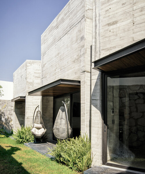 bloques de concreto conforman en el diseño de casa BOZ en aguascalientes, méxico