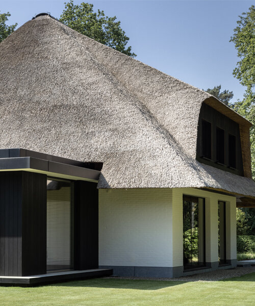 casa belga con techo de paja obtiene una elegante extensión por mieke van herck architects