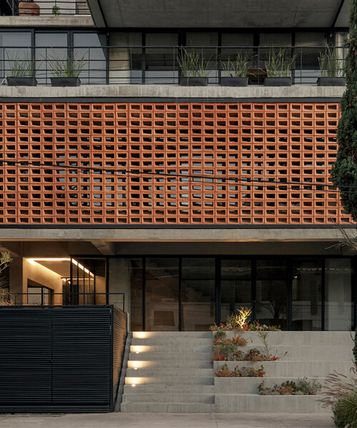 el edificio 'zuno' de craft arquitectos redefine la topografía arquitectónica de Guadalajara