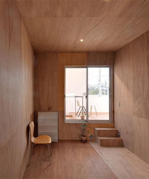 hiroshi kinoshita diseña en japón una acogedora 'casa con jardín interior' para todas las estaciones del año