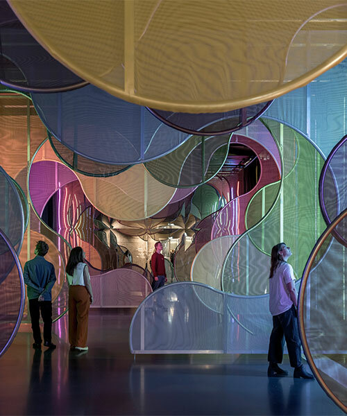 la exposición inmersiva de 3XN en Copenhague explora la arquitectura y los sentidos