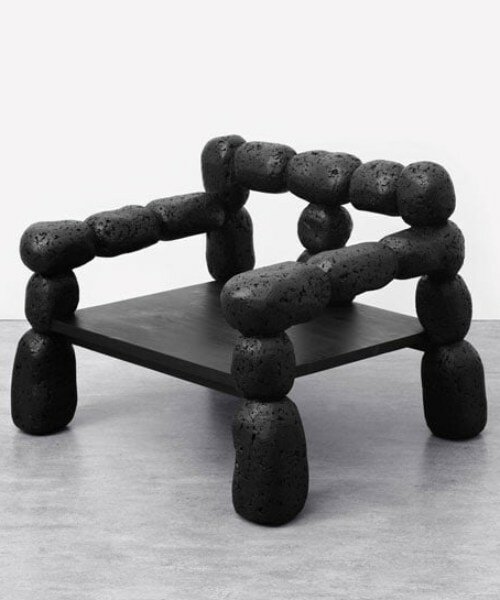 el mobiliario de corcho de ae office captura la belleza de la piedra negra volcánica de corea